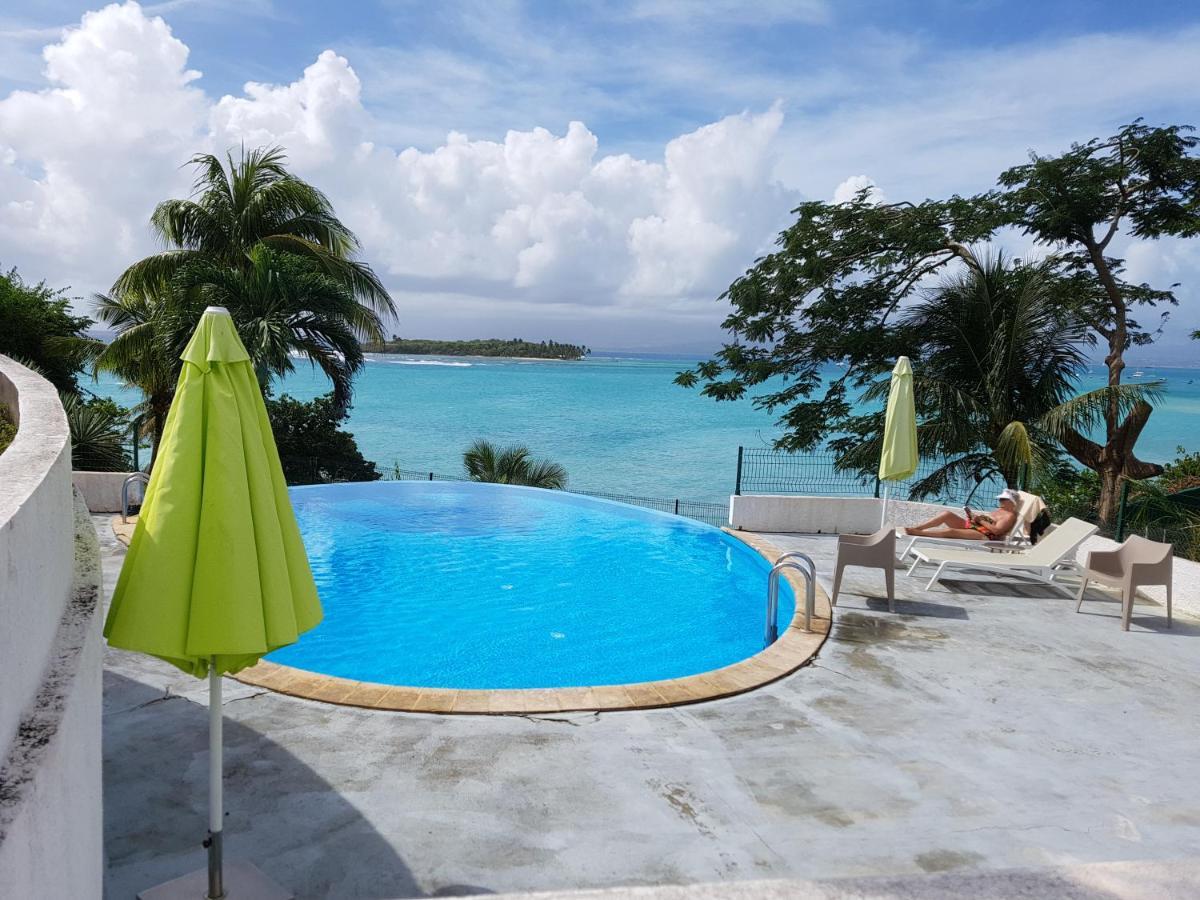 Hibiscus Appartement Le Gosier  Buitenkant foto