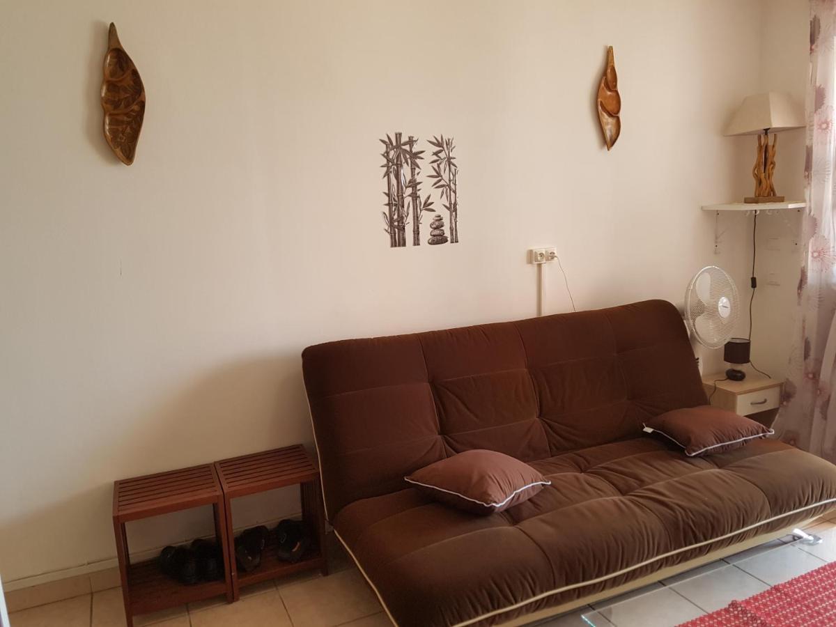 Hibiscus Appartement Le Gosier  Buitenkant foto